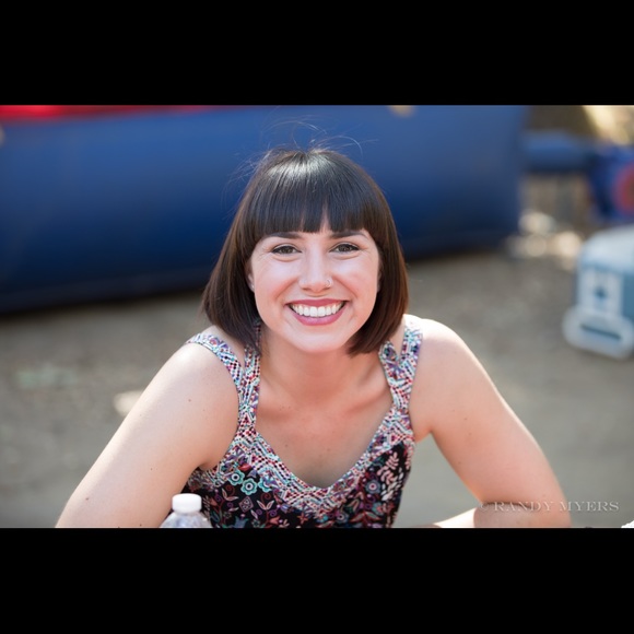 Meet your Posher, Audrey - Picture 4 of 8